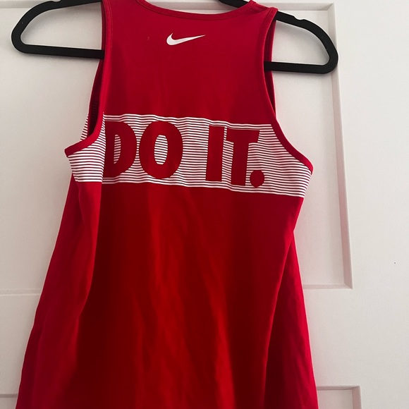 Womens XS Nike workout tank top - Picture 4 of 4